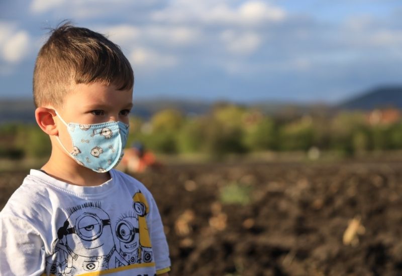dobrocinitim milan maric maske osnovna skola poklon
