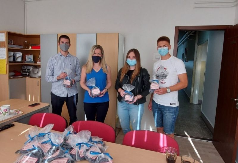 dobrocinitim rotartakt klub akcija bezbrizno skolovanje nis